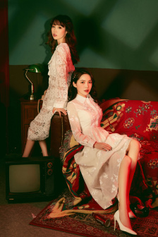 夫妇当面交换作爱一天